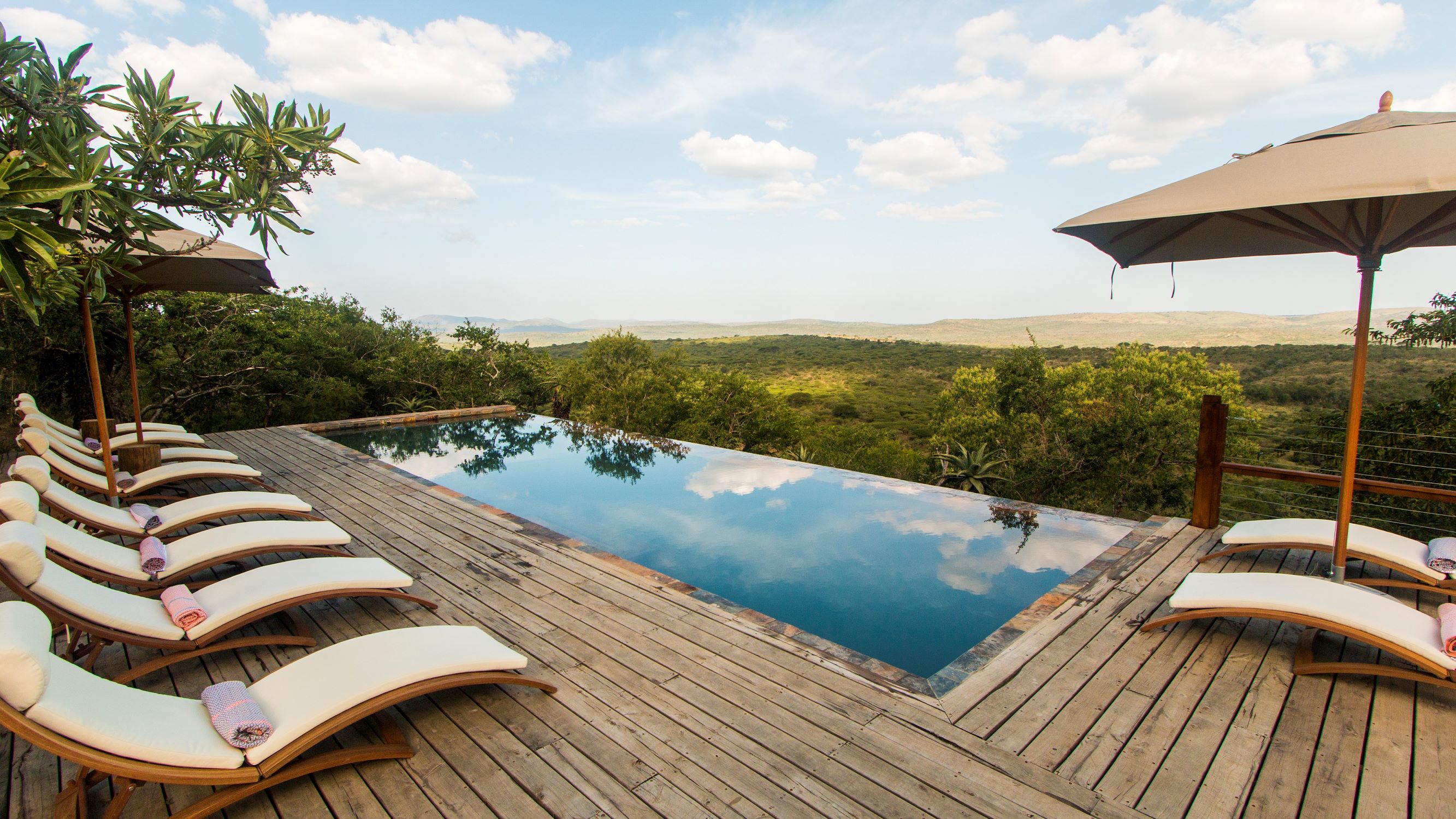 Rhino Ridge Safari Lodge Pool