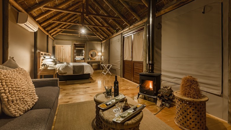 Bukela Game Lodge Luxury Safari Tent (1)