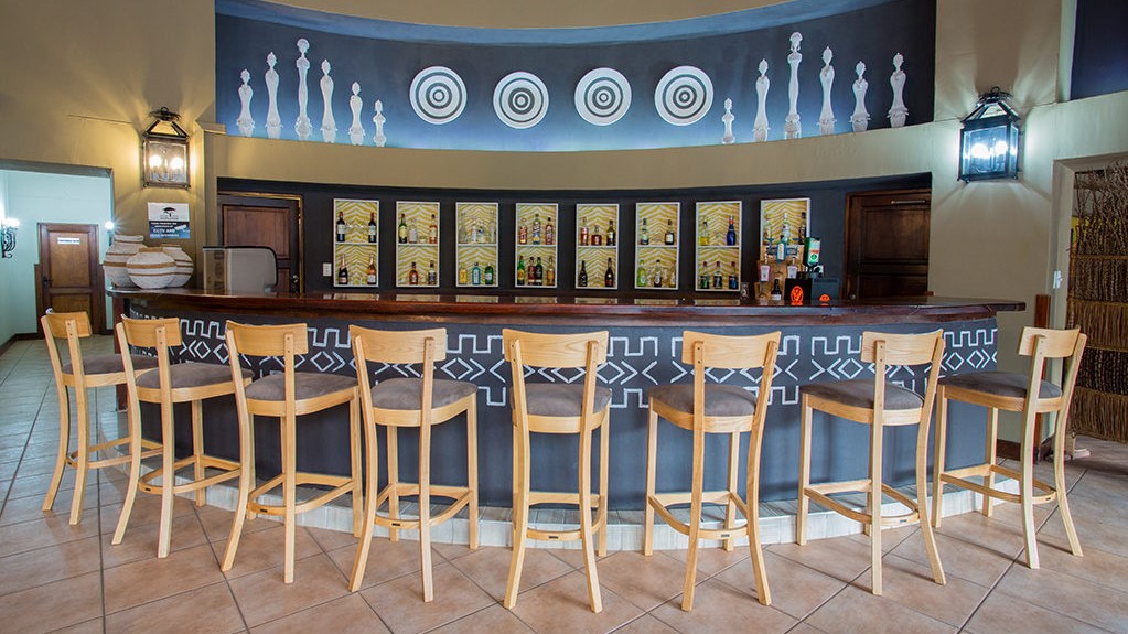 Ivory-Tree-Game-Lodge-12-1024x646