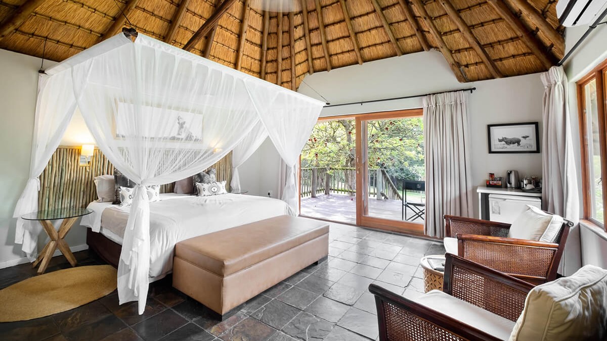 Rhino River Lodge (11)