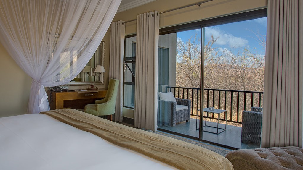 Shepherds Tree Game Lodge Room (1)