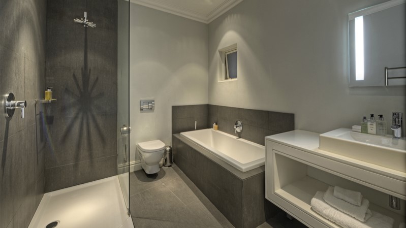 The Three Boutique Hotel Luxury Room Bathroom